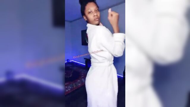 Porn video #25729