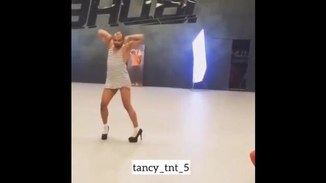 Porn video #26171
